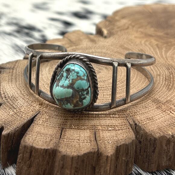 1970s Native American NAVAJO Sterling Silver & Rustic Turquoise Cuff Bracelet - Picture 2 of 4